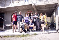 знакомство с местным населением.jpg