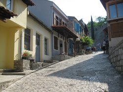 дорога в старый город.jpg